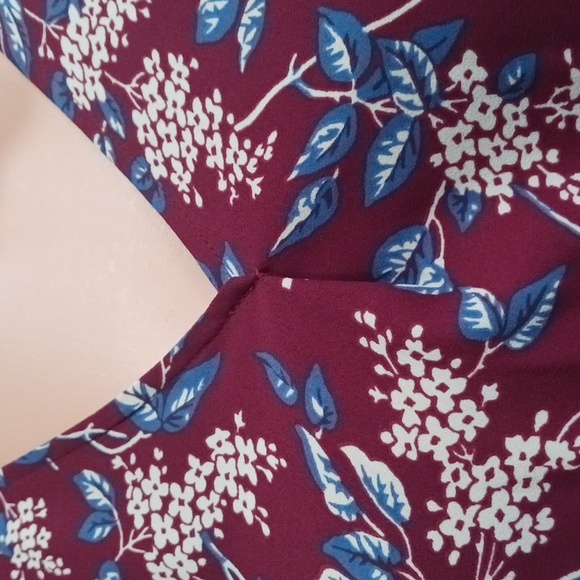 Madewell Button-Back Dress in Antique Floral V-Neck Dress Women's M - Picture 6 of 16